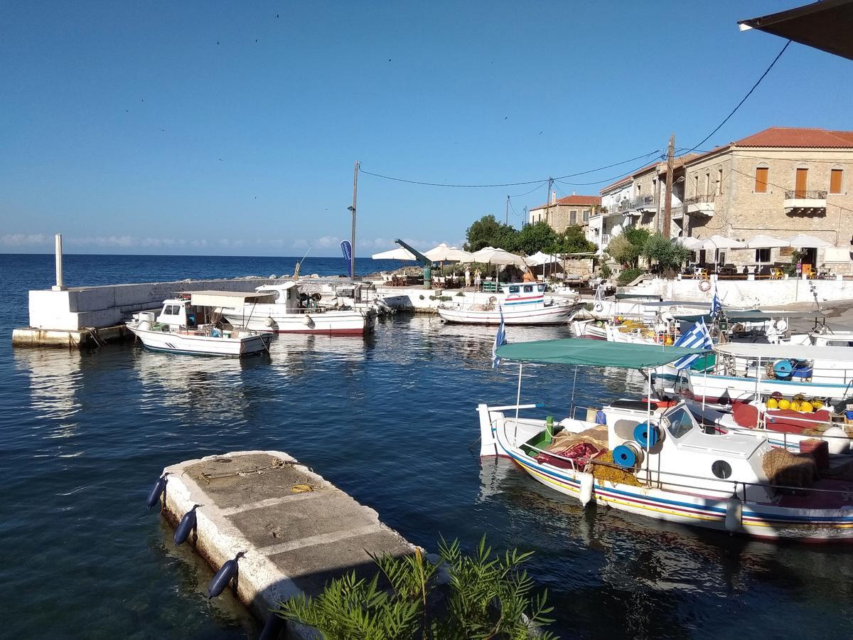 Atha-Tina:Traditional Stone Homes Agios Nikolaos  Bagian luar foto