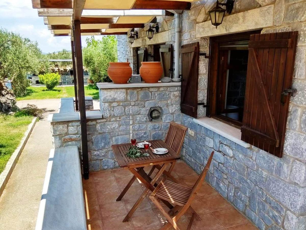 Atha-Tina:Traditional Stone Homes Agios Nikolaos  Bagian luar foto